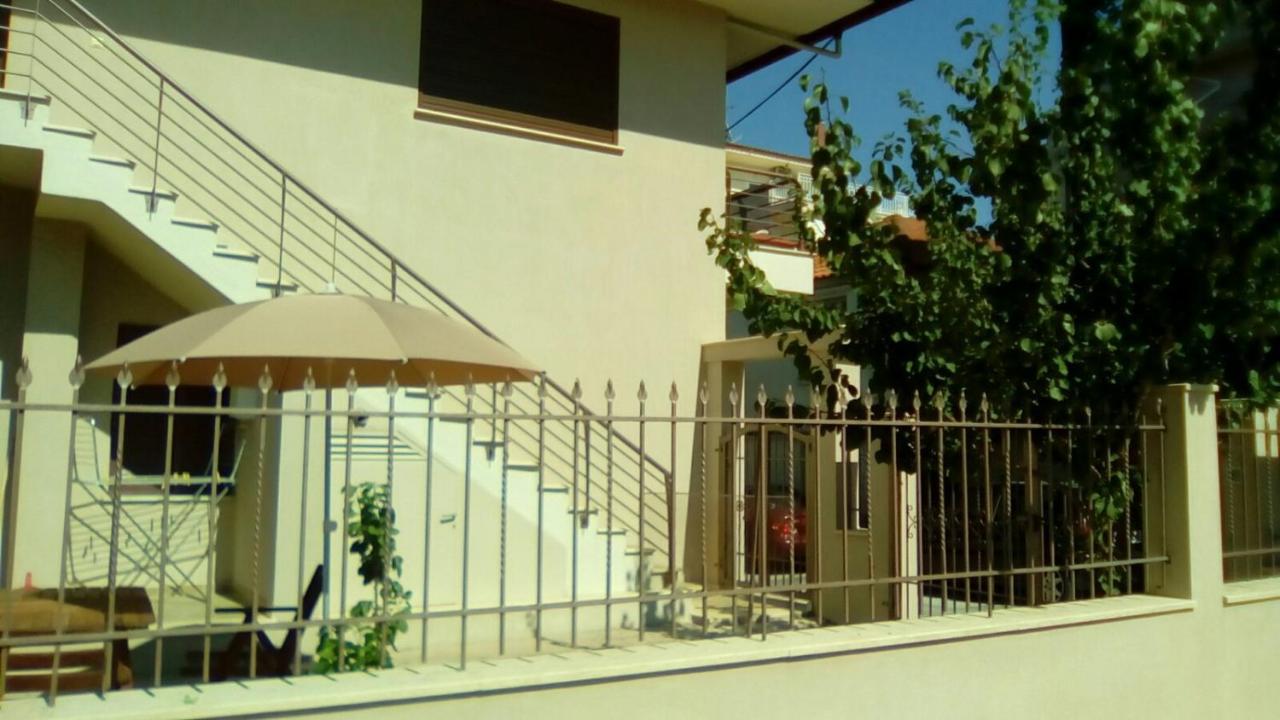 Maza House Appartement Stavros  Buitenkant foto